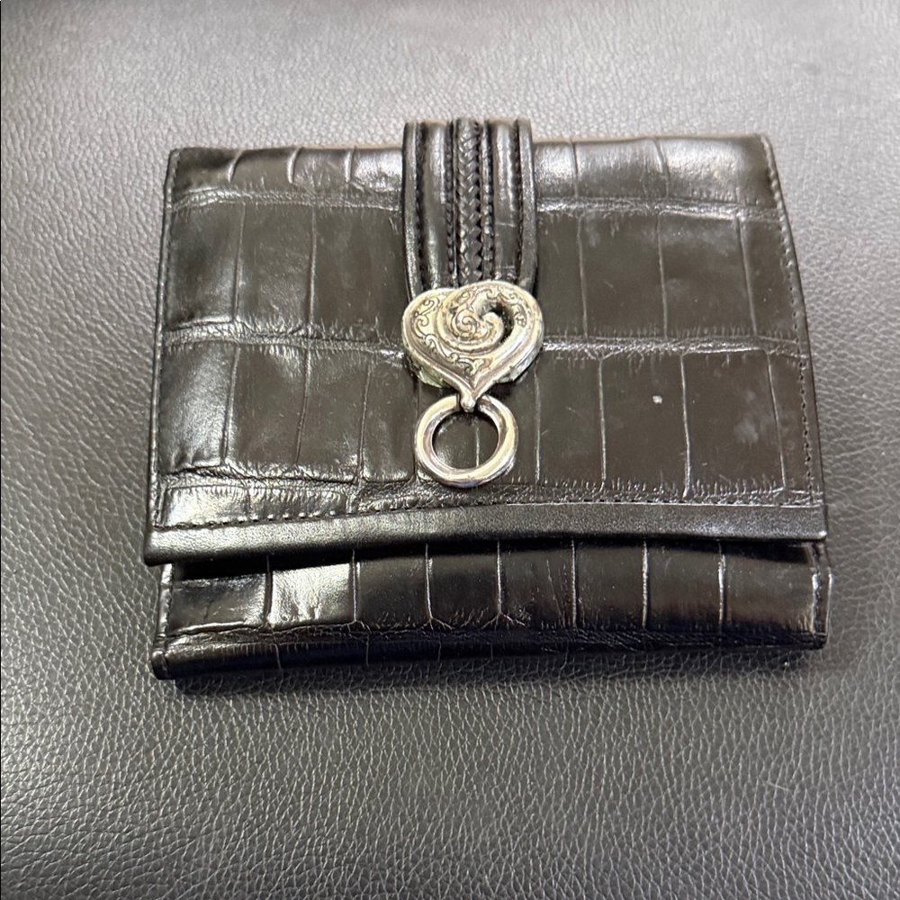 Brighton Chic Black Crocodile-Embossed Women's Wallet/ Optional Cross Body EUC